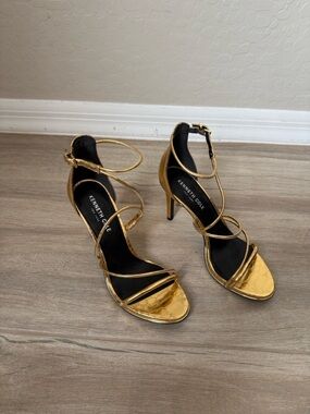 Kenneth Cole Metallic Gold Strappy Stiletto Sandals